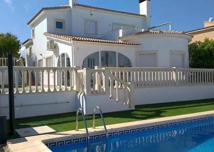 Casa Myfa Casa de Férias *